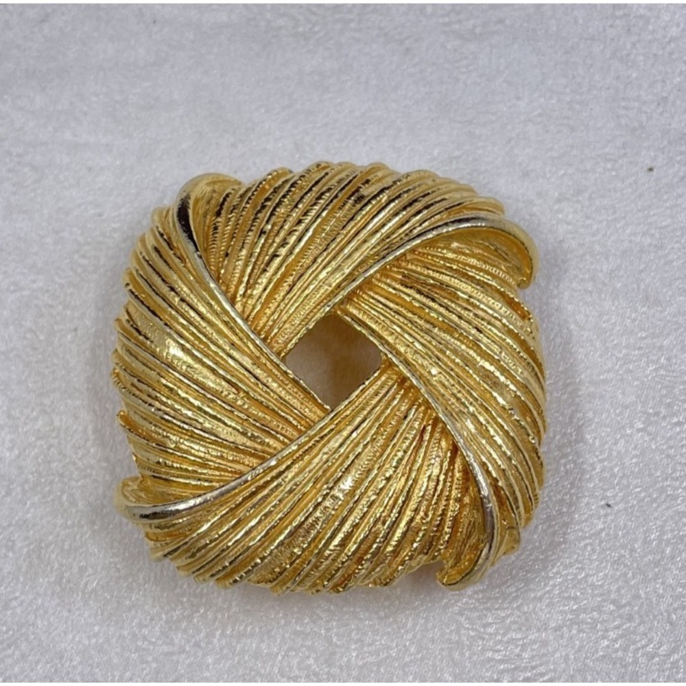 Vintage Signed Gay Boyer Gold Tone Textured Scarf Clip Slide Buckle 1980s NY
